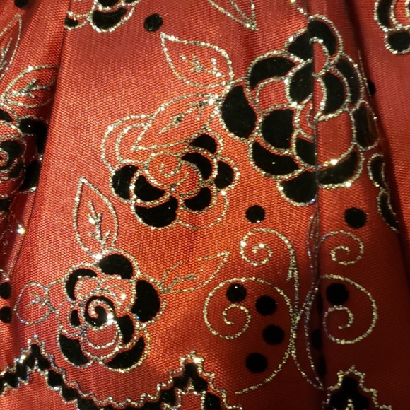 Dress - Picture 3 of 6